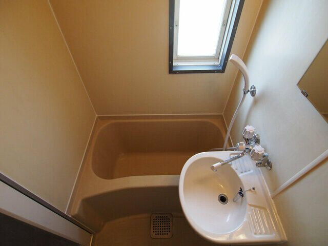 エクセルハイツの浴室