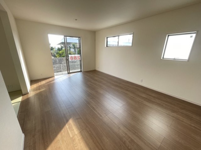 【居間・リビング】 | 八重瀬町与座（全6棟） | ※同仕様写真です