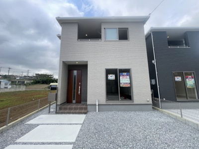 【居間・リビング】 | 八重瀬町与座（全6棟） | ※同仕様写真です