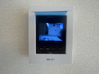 【セキュリティ】 | 八重瀬町与座（全6棟）2・3・4・6号棟 | 6号棟　TVモニター付きインターフォン♪