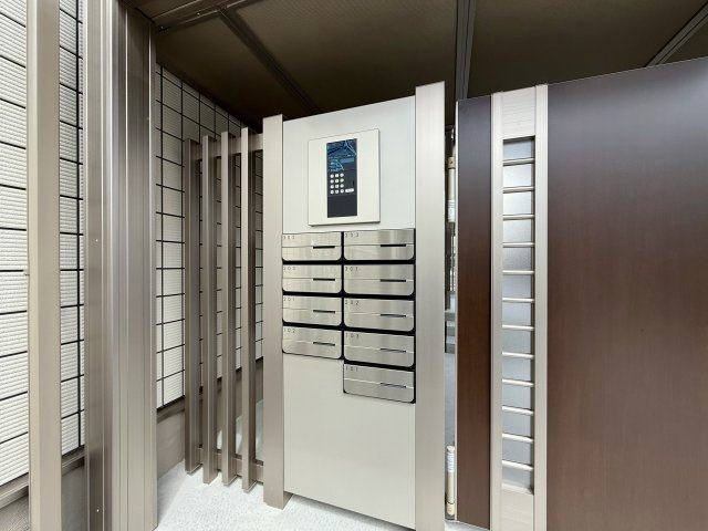 シャンドポワロのエントランス