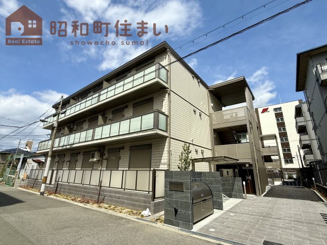 シャンドポワロの外観