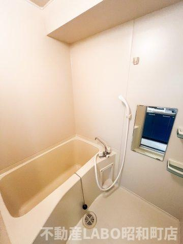 グランパシフィック鶴橋の浴室