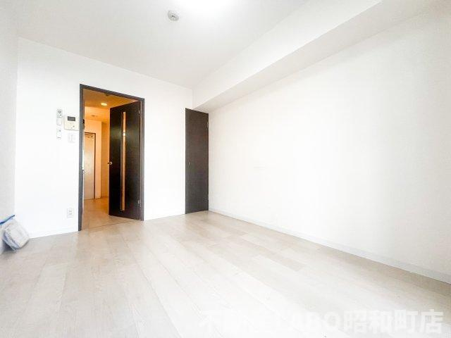 グランパシフィック鶴橋の洋室