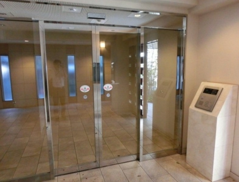 ステラメゾン荻窪のロビー