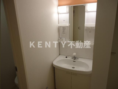 【洗面所】 | Ｓｈａｒｅｌｌｅ大森Ⅱ | 広い洗面スペース