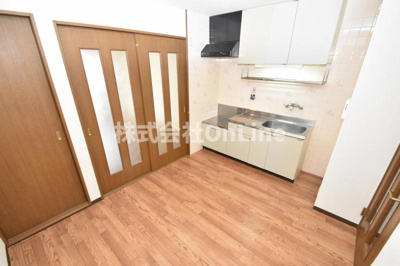 【洋室】 | イーストフィールド