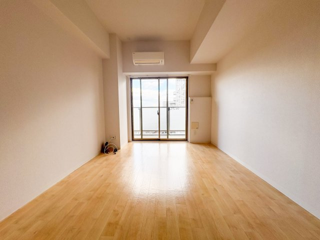 FDS KOHAMA WESTの洋室