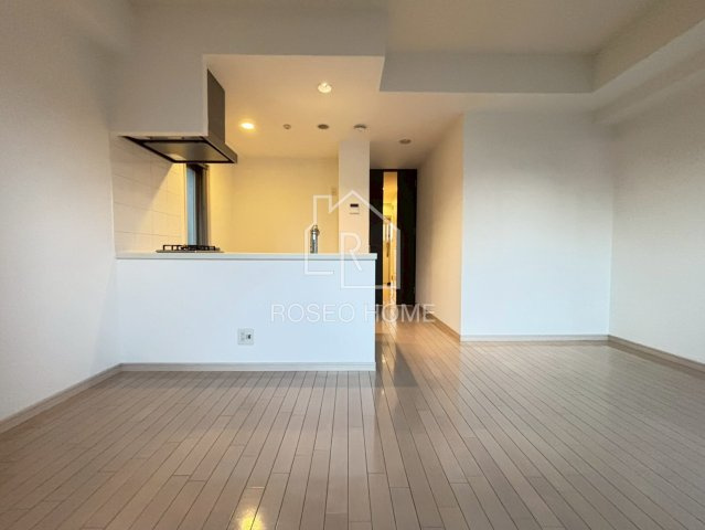 ダイナシティ北浜の居間・リビング|同マンション別部屋：参考写真