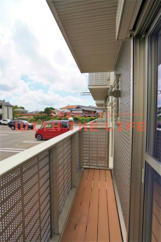 ルーチェ・チアラ【10，000円キャッシュバック対象物件】のバルコニー|バルコニーからの眺めを楽しみながら食事をしませんか