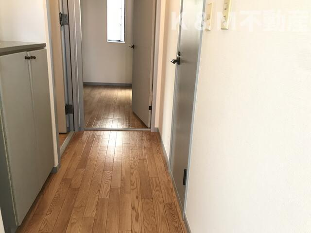 グランドール柏南Ｃ棟の玄関|シンプルで使いやすい玄関です