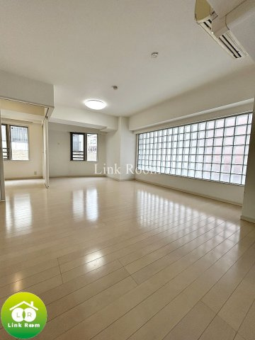 グランドコンシェルジュ錦糸町アジールコートの居間・リビング