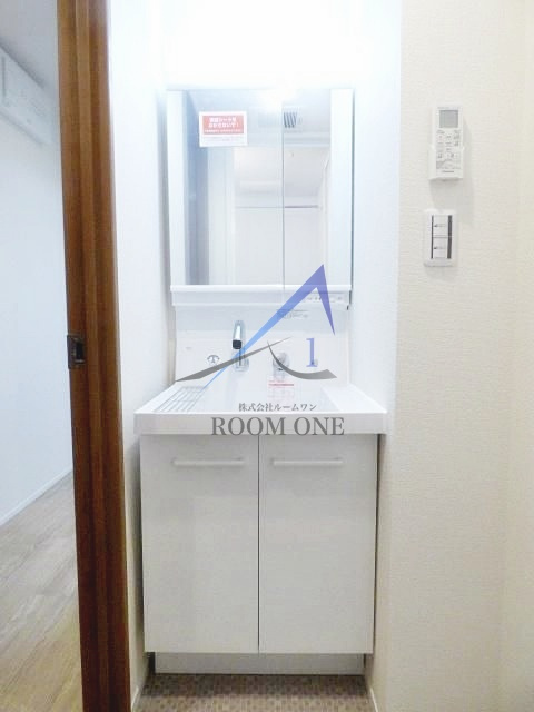 ヴィレッジ田奈の洗面所|洗面台です。