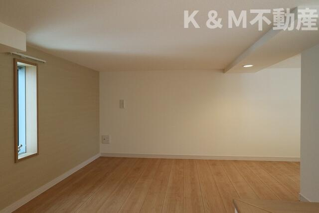 ＲＩＺＥＳＴ　ＴＹ新松戸Ⅱの居間・リビング|ゆったり過ごせるリビングです