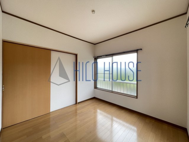 グリーンテラス橋本の寝室