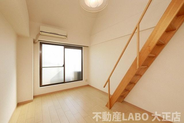 サザン住之江の居間・リビング