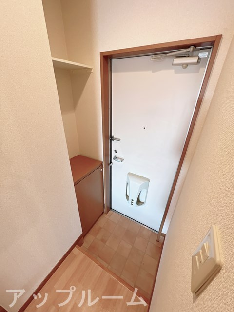 ストリーム・テラの玄関