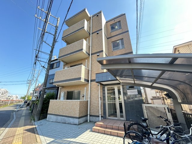 Sun Happiness【ｻﾝ ﾊﾋﾟﾈｽ】