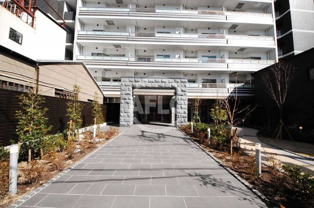 プレサンスロジェ難波GRANDWEST　塩草立葉小学校区のエントランス|プレサンスロジェ難波GRANDWEST　エントランス