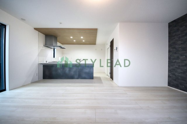 【居間・リビング】