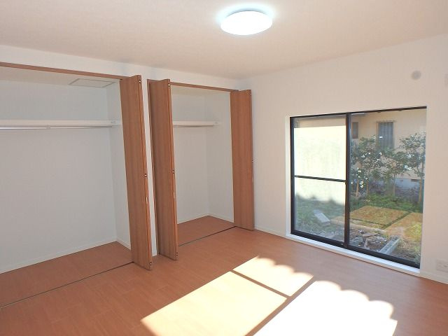 【洋室】 | 元八王子町　リフォーム中古