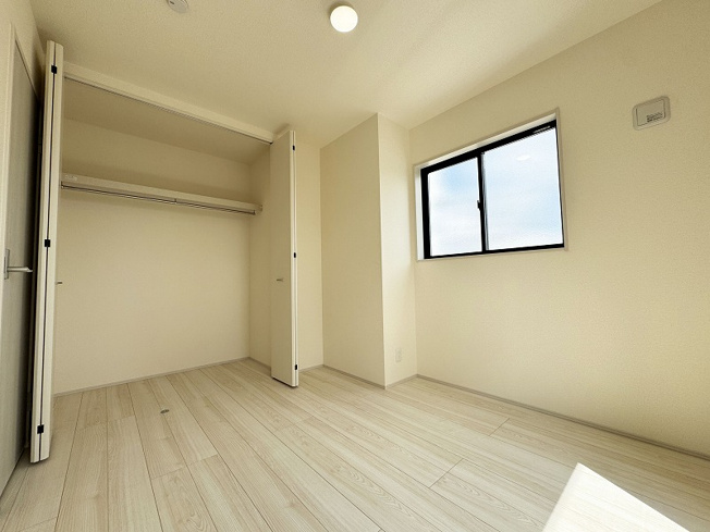 【洋室】 | 富士見市渡戸2丁目　新築一戸建住宅　全1棟　(ふじみ野店) | 洋室5.0帖。