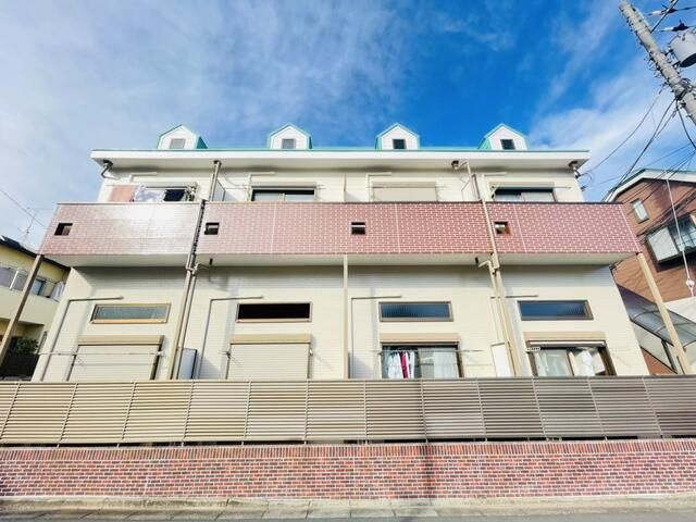 ロワジール貫井Ｃの外観