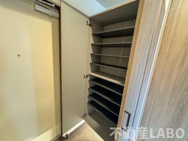 カウニス　ルーチェのその他