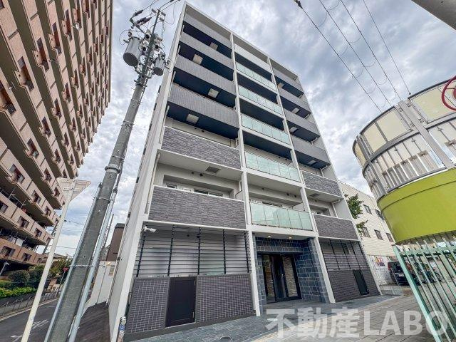 カウニス　ルーチェ