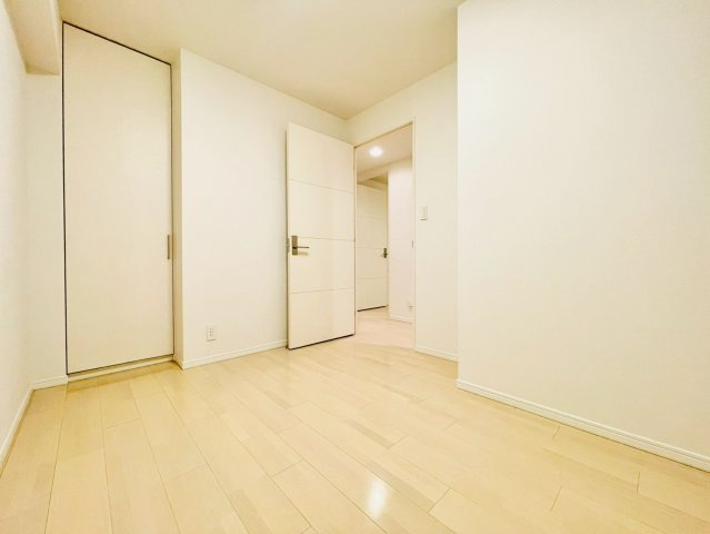 メイツ西山本通の洋室|洋室5.0①