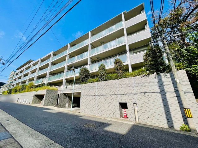 メイツ西山本通の外観|外観②