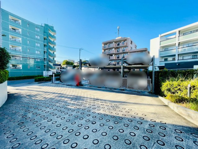 メイツ西山本通の駐車場|駐車場②