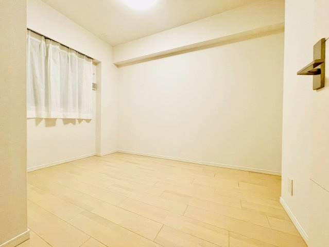 メイツ西山本通の洋室|洋室5.0②