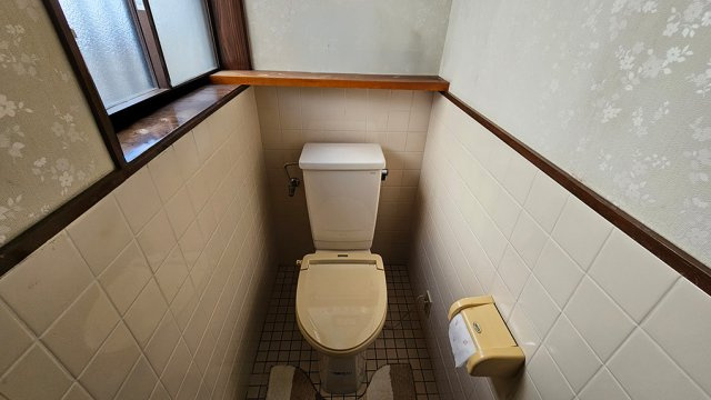 花ヶ島町立野　中古戸建のトイレ