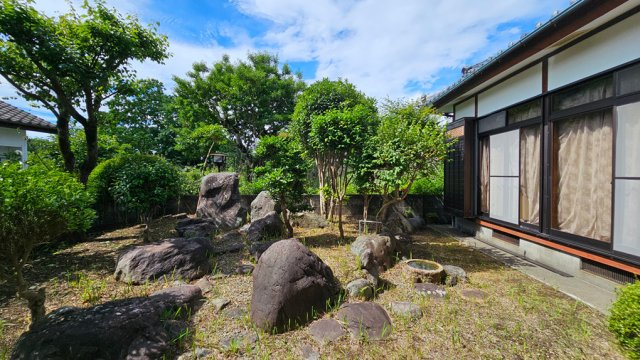 花ヶ島町立野　中古戸建の庭