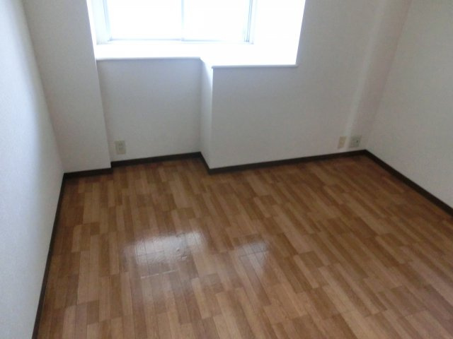 パークハイム南加賀屋の洋室