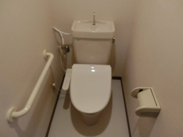 パークハイム南加賀屋のトイレ