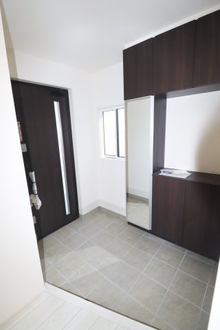 郡山市静西１丁目　　　１号棟　　　大成小学校、郡山第７中学区の玄関