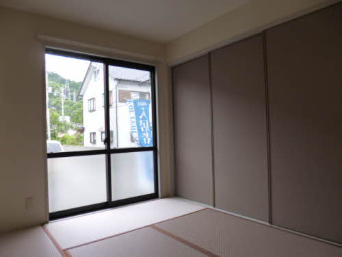 ファミール・ビレジ B棟の和室