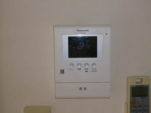 ファミール・ビレジ B棟のセキュリティ