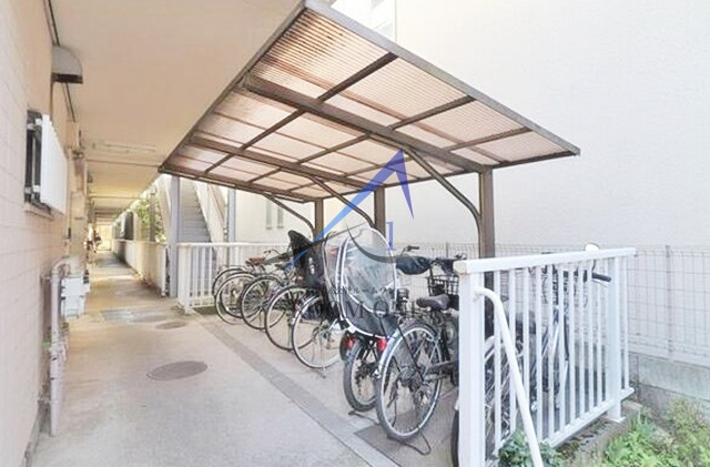 エステートピア山崎Aのその他共用部分|駐輪スペースです。
