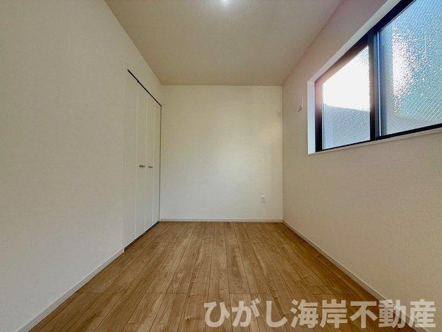 茅ヶ崎市矢畑　新築戸建　全５棟の内装|5帖　洋室