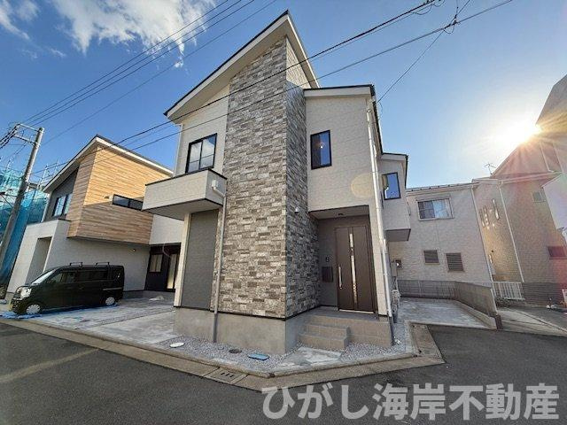 茅ヶ崎市矢畑　新築戸建　全５棟の前面道路含む現地写真|現地外観