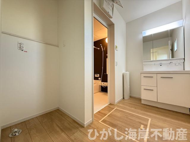 茅ヶ崎市矢畑　新築戸建　全５棟の脱衣所|脱衣スペース