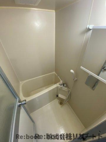 ストーンフィールドNo.3の浴室