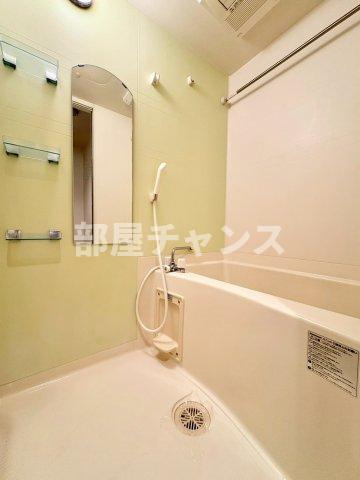 プレサンスSAKAE白川公園の浴室