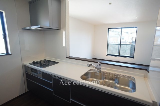 【キッチン】 | 八尾市山本町南6丁目 | 食洗機＆浄水器付きのシステムキッチン☆3口ガスコンロ☆