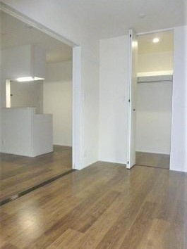 マトーニ ロッシの寝室