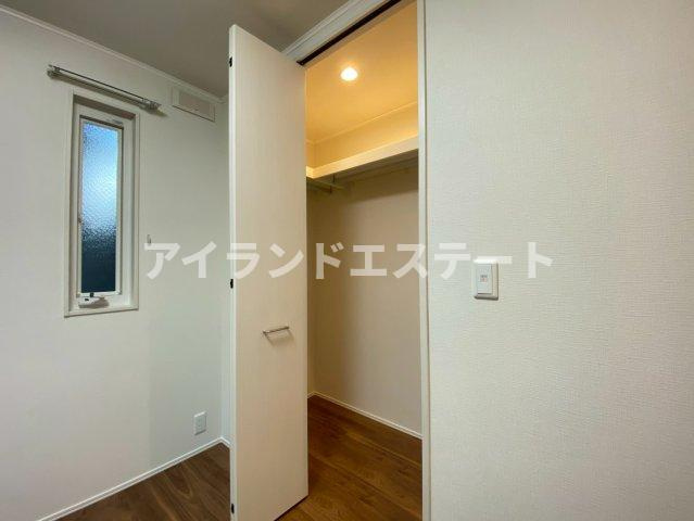 ヴィラ・シンビオーズ三軒茶屋　オートロック　通風良好の収納