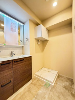 【独立洗面台】 | 南平台マンション